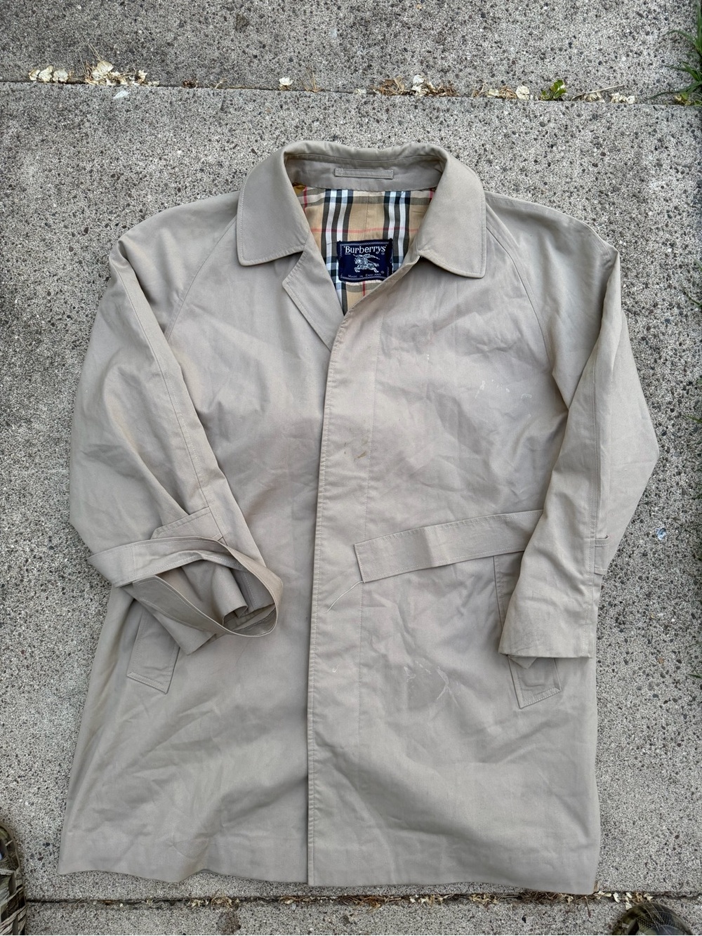 Burberry Light Beige Men's Trench Coat with Signature Check Lining size large